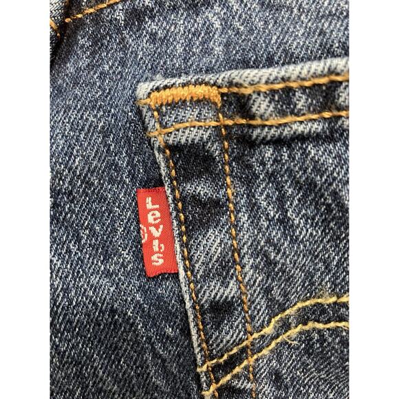 Levi’s 501 Women’s Cut Off Distressed Shorts Waist Size 27 - Picture 6 of 10